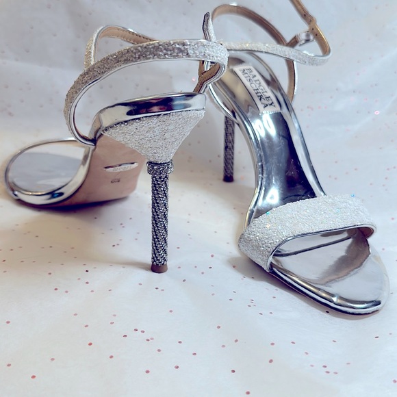 Badgley Mischka Shoes - Badgley Mischka Silver Glitter Strappy Heels